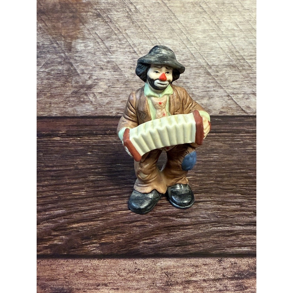 Vintage Flambro "Emmett Kelly Jr" Porcelain Clown With Accordion